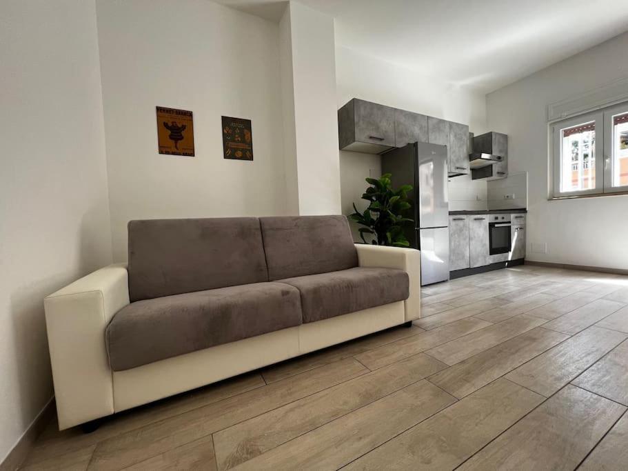 Сasa de vacaciones Cozy House With Garden In Centocelle Metro C *